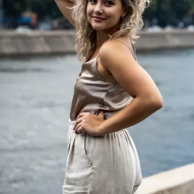 kate.moon, 30